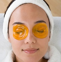 mască pentru ochi pentru întinerirea pielii